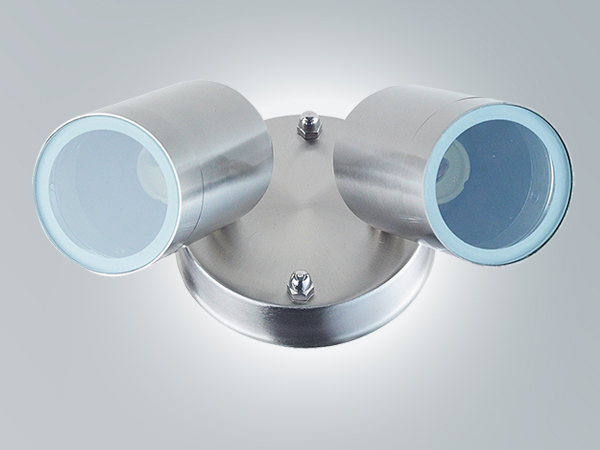LP109F-> Stainless steel wall light