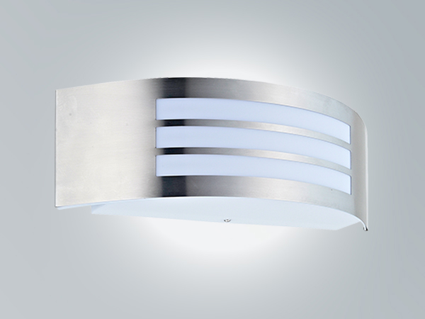 LP122A-> Stainless steel wall light