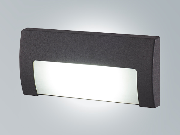 LP1373B->>Recessed wall light