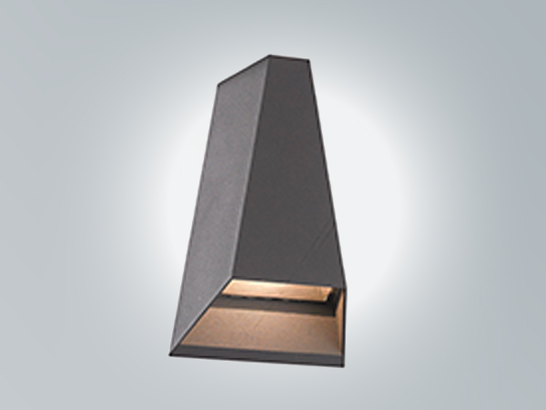 LP1522A->>Aluminium light