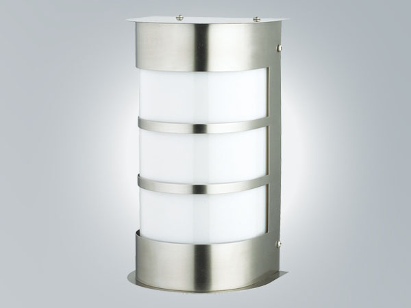 LP114B-> Stainless steel wall light