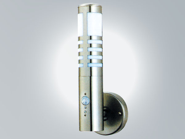 LP272A1-> Stainless steel wall light